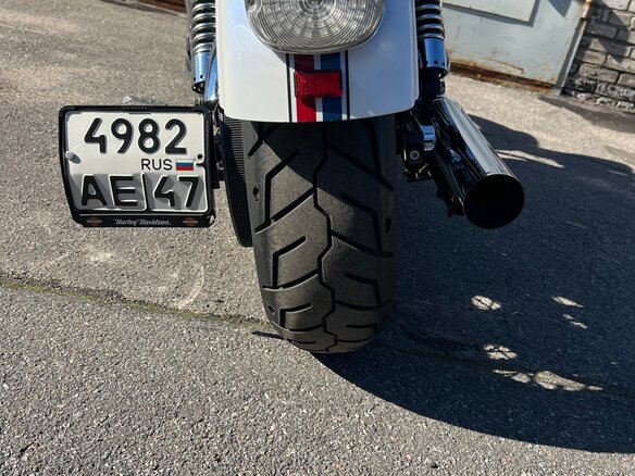 2006 Harley-Davidson Dyna Super Glide, белый, 970000 рублей - вид 11