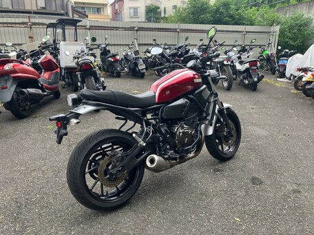 2019 Yamaha XSR700, красный, 615000 рублей, вид 4