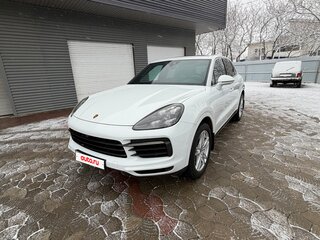 2019 Porsche Cayenne III, белый, 4900000 рублей, вид 4