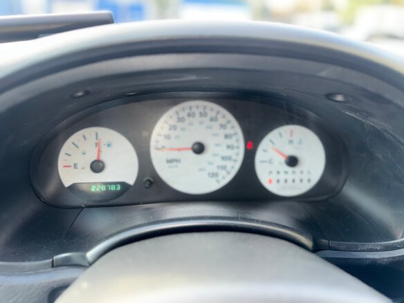 2005 Dodge Caravan 4-speed IV, белый, 455000 рублей - вид 16