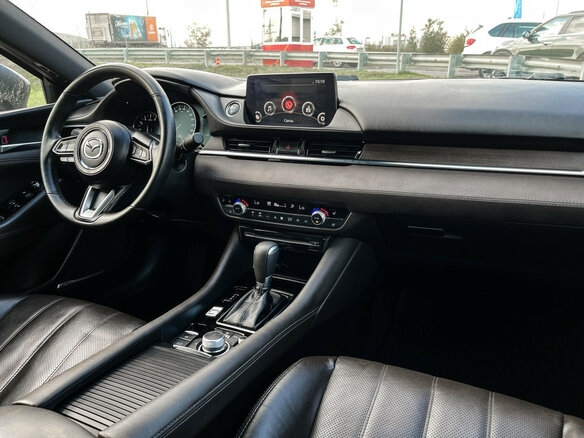 2019 Mazda 6 III (GJ) Рестайлинг 2, чёрный, 2129000 рублей - вид 8