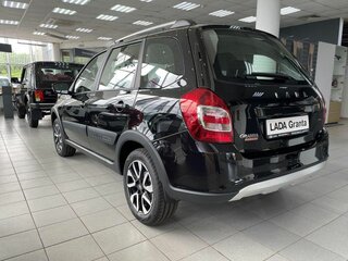 2026 Lada (ВАЗ) Granta Cross I Рестайлинг, чёрный, 1205000 рублей, вид 4