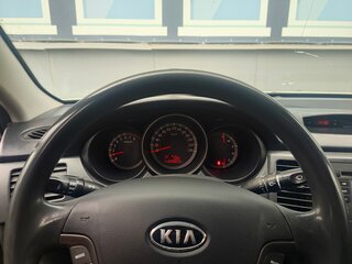 2009 Kia Magentis II Рестайлинг, белый, 650000 рублей, вид 3