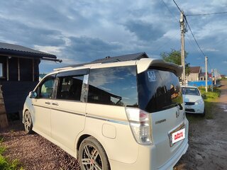 2010 Honda Stepwgn Spada IV, белый, 1200000 рублей, вид 4