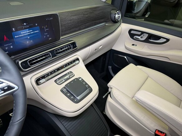 2024 Mercedes-Benz V-Класс Extra Long 300 d экстра длинный III (W447) Рестайлинг 2, чёрный, 16500000 рублей - вид 10