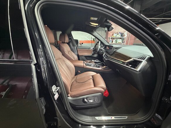 2023 BMW X7 40d I (G07) Рестайлинг, чёрный, 16300000 рублей - вид 23