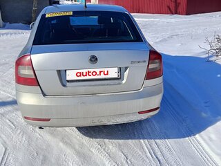 2012 Skoda Octavia II (A5) Рестайлинг, серебристый, 950000 рублей, вид 3