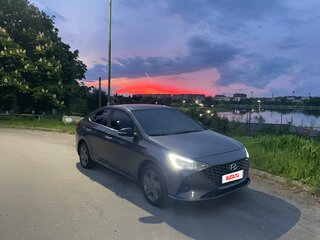 2021 Hyundai Solaris II Рестайлинг, серый, 1350000 рублей, вид 5