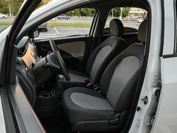 2013 Chery IndiS (S18D) I, белый, 489000 рублей - вид 9