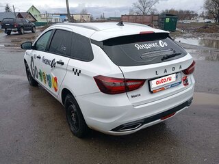 2024 Lada (ВАЗ) Vesta SW I Рестайлинг (NG), белый, 1003077 рублей, вид 4