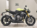2026 Triumph Speed Triple, золотистый, 2000000 рублей