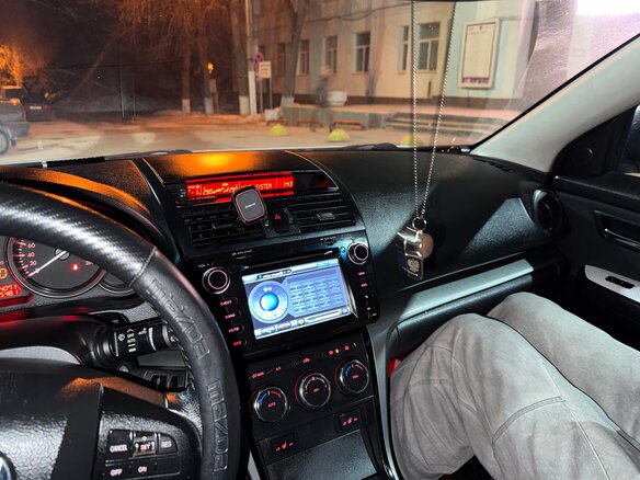 2010 Mazda 6 II (GH) Рестайлинг, белый, 850000 рублей - вид 22