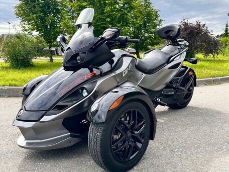 2012 BRP Can-Am Spyder, зелёный, 1050000 рублей, вид 2