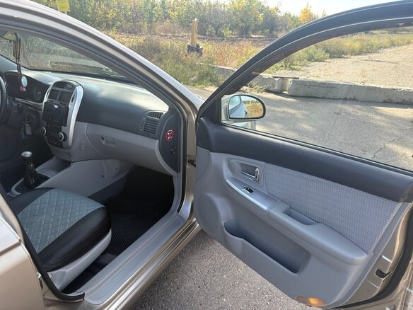 2007 Kia Cerato I, золотистый - вид 12