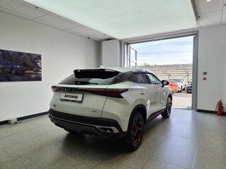 2023 Omoda C5 I, белый, 1999000 рублей, вид 4
