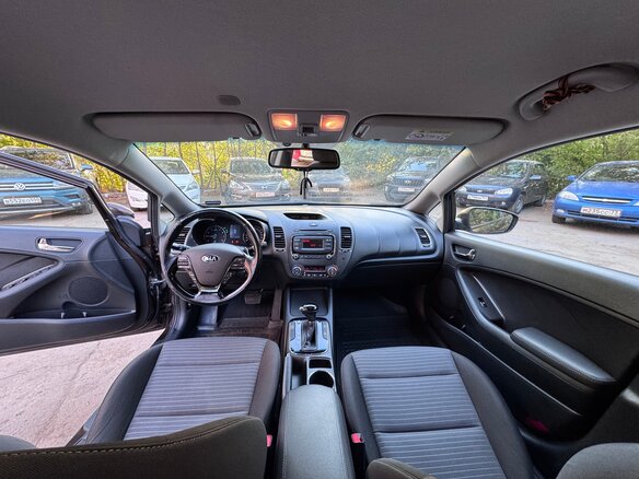 2019 Kia Cerato III Рестайлинг (Classic), коричневый, 1290000 рублей - вид 8