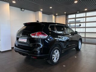 2017 Nissan X-Trail III, чёрный, 1725000 рублей, вид 3