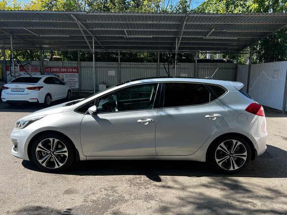 2015 Kia Ceed II Рестайлинг, серебристый, 1250000 рублей - вид 8
