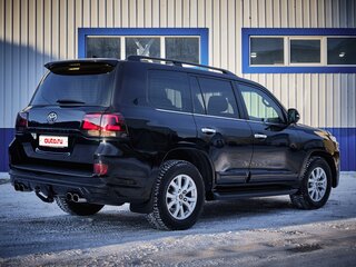 2016 Toyota Land Cruiser 200 Series Рестайлинг 2, чёрный, 6300000 рублей, вид 3