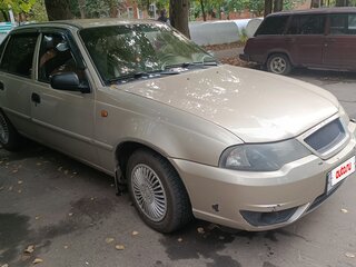 2012 Daewoo Nexia I Рестайлинг, бежевый, 180000 рублей, вид 1