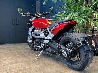 2023 Triumph Rocket 3, красный, 2450000 рублей, вид 3