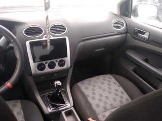 2007 Ford Focus II Рестайлинг, чёрный, 490000 рублей, вид 4