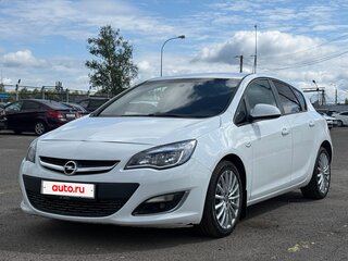 2012 Opel Astra J Рестайлинг, белый, 749999 рублей, вид 1