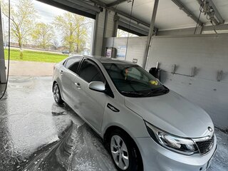 2016 Kia Rio III Рестайлинг, серебристый, 699000 рублей, вид 1