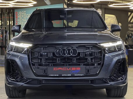 2024 Audi Q7 50 TDI II (4M) Рестайлинг 2, серый, 12888000 рублей, вид 3