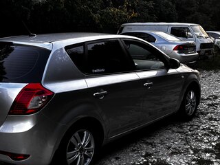 2011 Kia Ceed I Рестайлинг, серебристый, 620000 рублей, вид 3