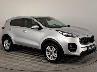2017 Kia Sportage IV, серебристый, 1850000 рублей, вид 3