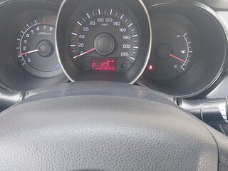 2012 Kia Rio III, белый, 600000 рублей, вид 5