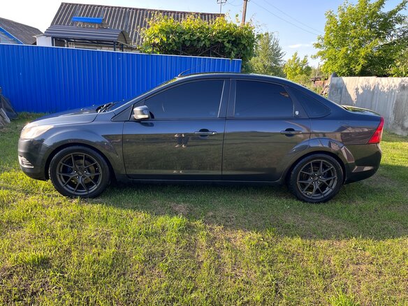 2008 Ford Focus II Рестайлинг, серый, 500000 рублей - вид 4