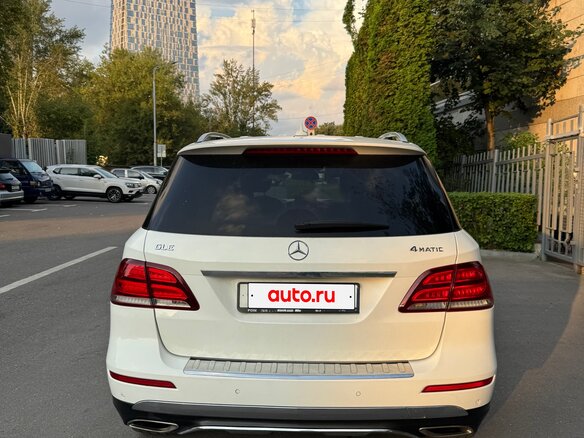 2016 Mercedes-Benz GLE 300 I (W166), белый - вид 3
