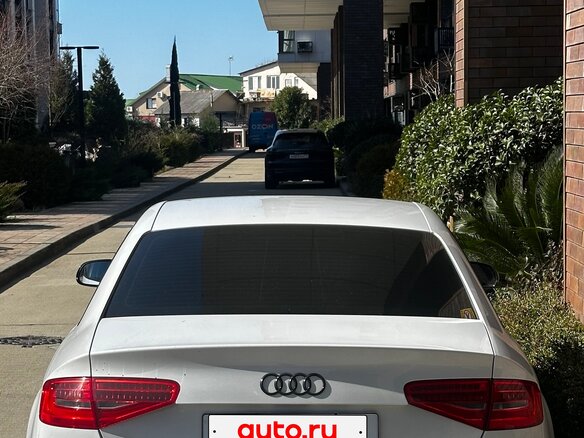 2014 Audi A4 IV (B8) Рестайлинг, белый, 2050000 рублей - вид 3