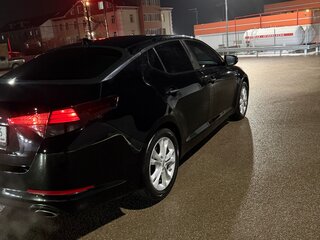 2011 Kia Optima III, чёрный, 800000 рублей, вид 5