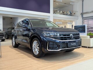 2025 Volkswagen Touareg III Рестайлинг, синий, 8590000 рублей, вид 3