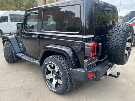 2011 Jeep Wrangler III (JK), чёрный, 2400000 рублей, вид 1