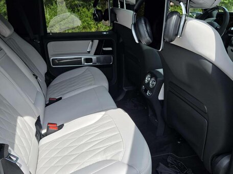 2026 Mercedes-Benz G-Класс AMG 63 AMG II (W465) Рестайлинг, чёрный, 30300000 рублей, вид 2