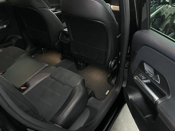 2020 Mercedes-Benz GLB 250 I (X247), чёрный, 4100000 рублей - вид 9