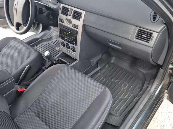 2011 Lada (ВАЗ) Priora I, серый, 420000 рублей - вид 10