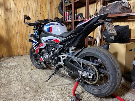 2023 BMW M 1000 R, белый, 2000000 рублей, вид 5