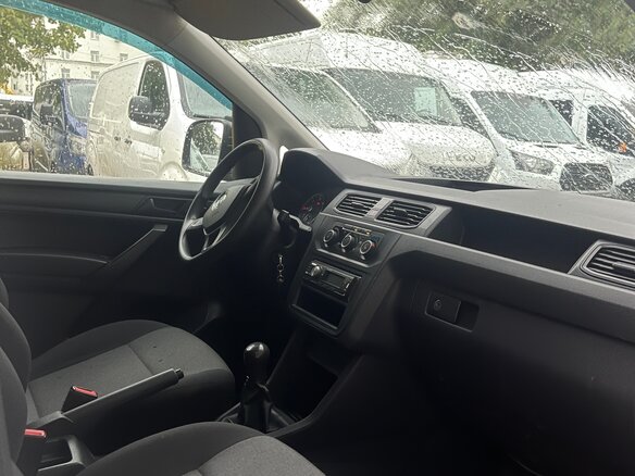 2015 Volkswagen Caddy, белый, 1330000 рублей - вид 14