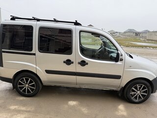 2011 Fiat Doblo I Рестайлинг, серый, 700000 рублей, вид 2