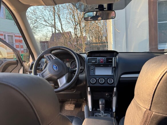 2013 Subaru Forester IV, белый, 1650000 рублей - вид 16