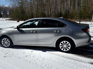 2019 Kia Cerato IV, серый, 1700000 рублей, вид 3