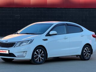 2012 Kia Rio 4-speed III, белый, 840000 рублей, вид 1