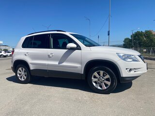 2011 Volkswagen Tiguan I, белый, 1350000 рублей, вид 2