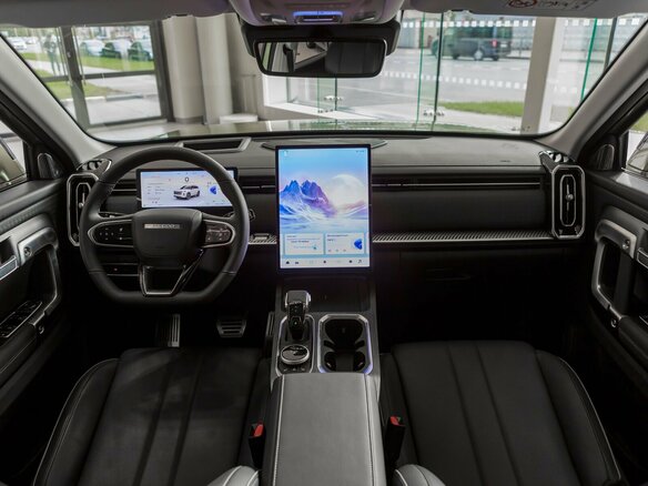 2024 Jaecoo J7 I, чёрный, 2959900 рублей - вид 20