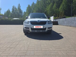 2015 Skoda Yeti I Рестайлинг, белый, 1200000 рублей, вид 2